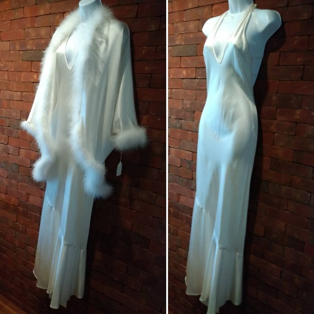 Lore' 2 PC White 100% Silk Marabou Trim Peignoir